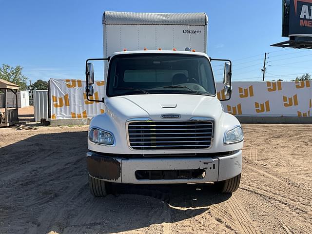 Image of Freightliner M2 equipment image 1