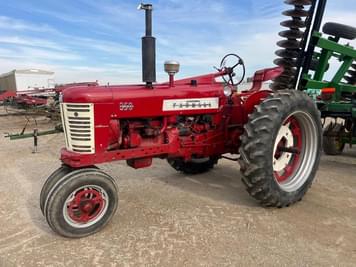 Main image Farmall 350