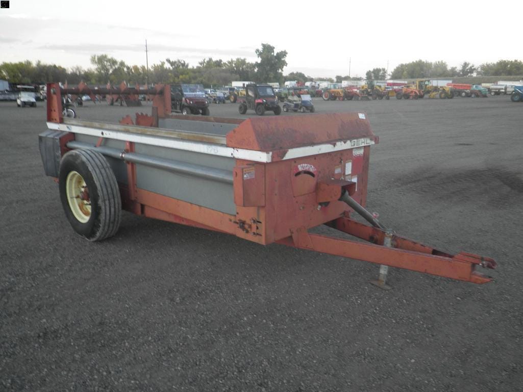 Gehl 175 Equipment Image0