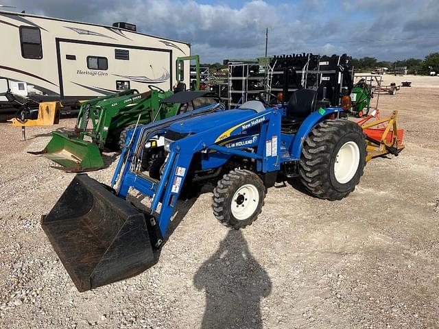 Image of New Holland Workmaster 40 equipment image 2