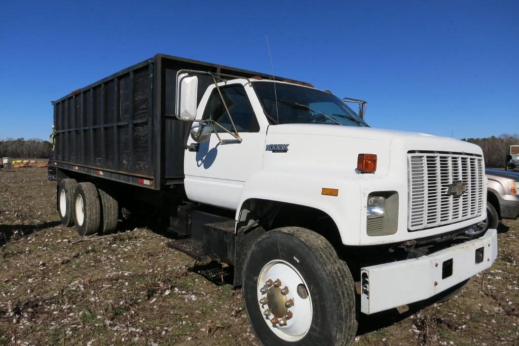 Image of Chevrolet Kodiak Primary image