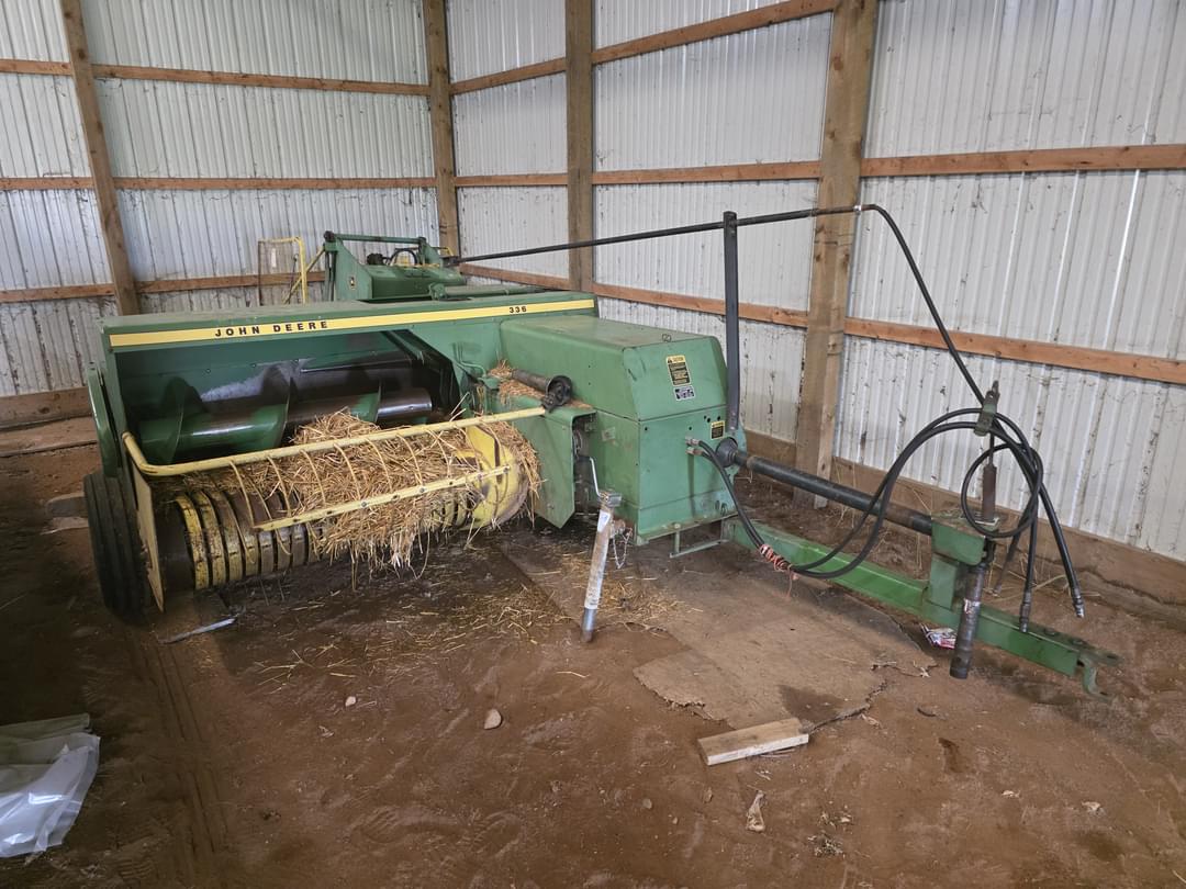 Image of John Deere 336 Primary image