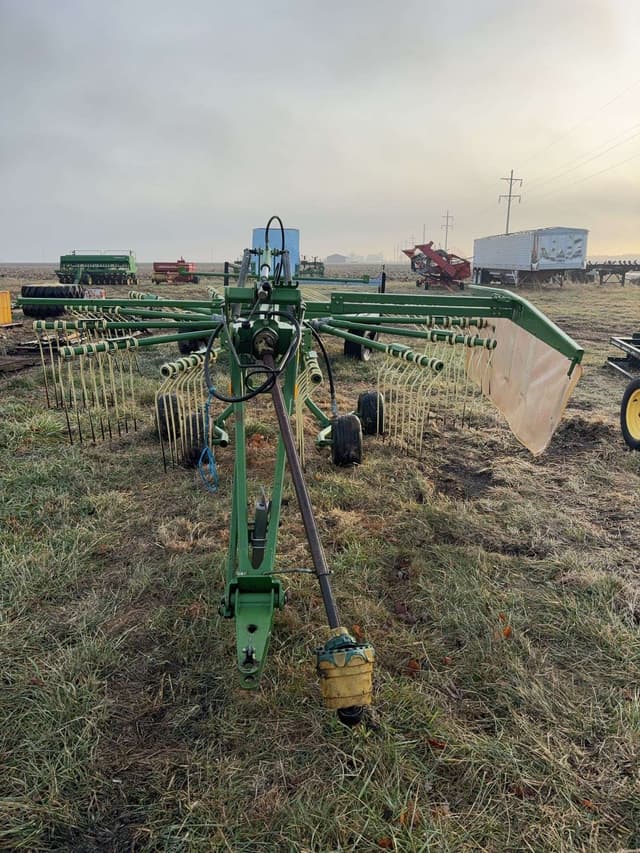 Image of Krone Swadro 42T equipment image 1