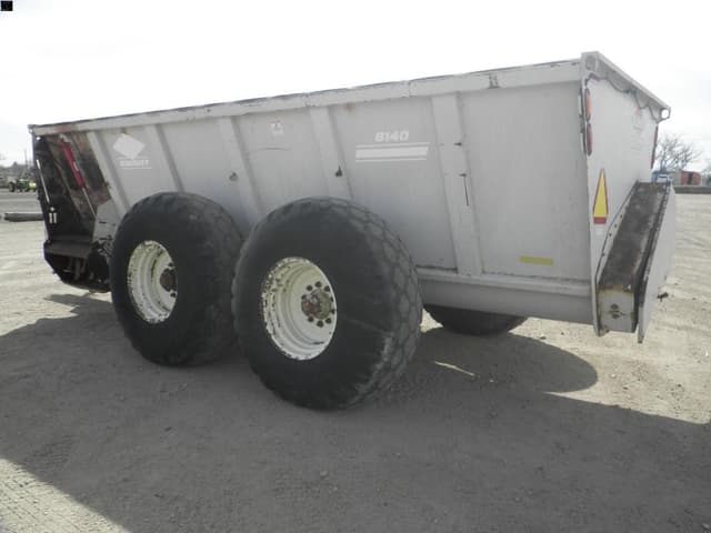 Image of Kuhn Knight 8140 equipment image 2