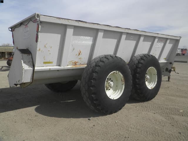 Image of Kuhn Knight 8140 equipment image 3