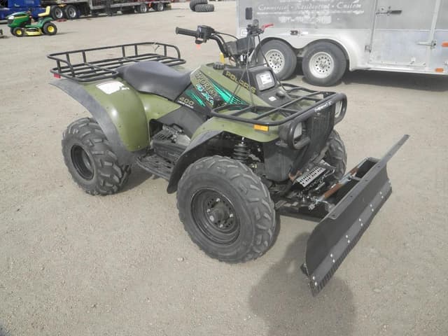 Image of Polaris Sportsman 400 equipment image 1