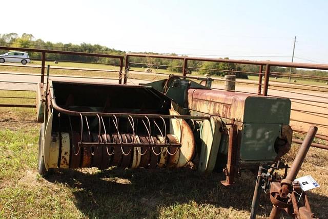 Image of John Deere E0224 equipment image 1