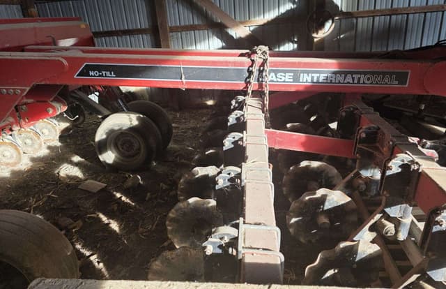 Image of Case IH 5500 equipment image 4