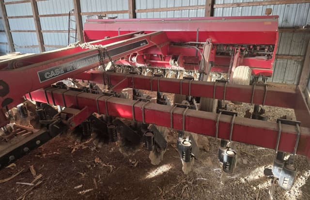 Image of Case IH 5500 equipment image 2