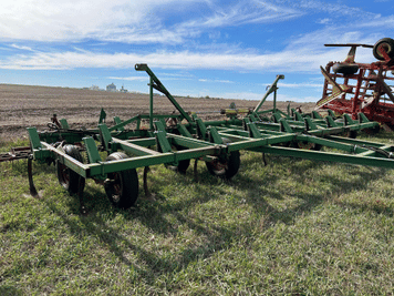 Main image John Deere 1600