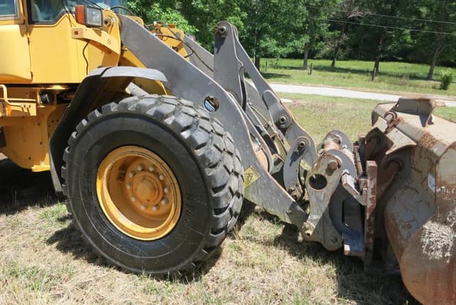 Image of Volvo L60E equipment image 3