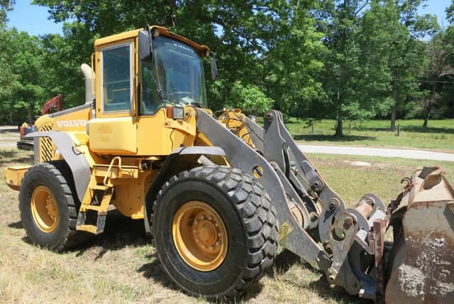 Image of Volvo L60E equipment image 2