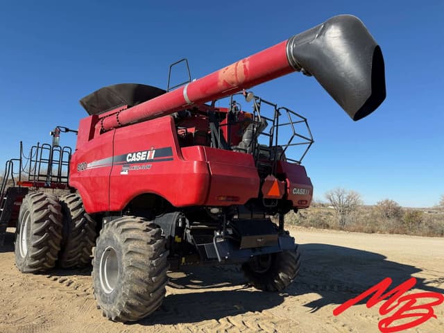 Image of Case IH 8120 equipment image 2