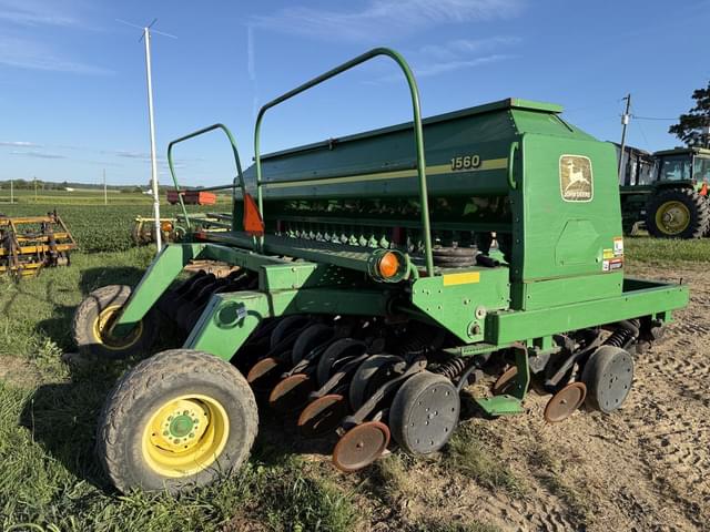 Image of John Deere 1560 equipment image 3