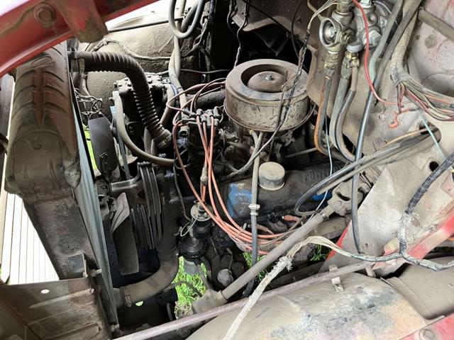 Image of Ford LN750 equipment image 4