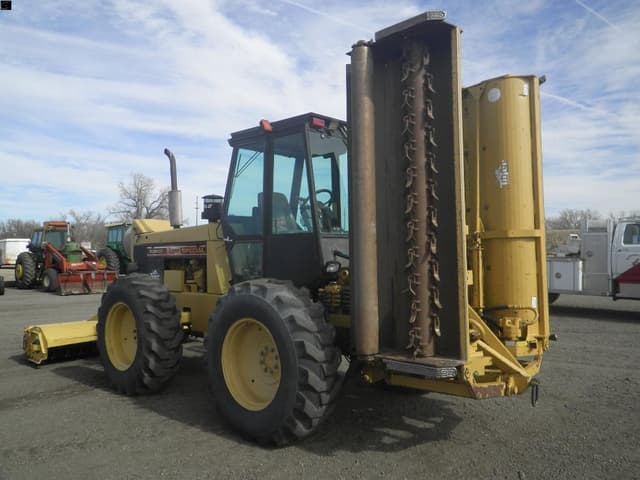 Image of New Holland 9030 equipment image 2