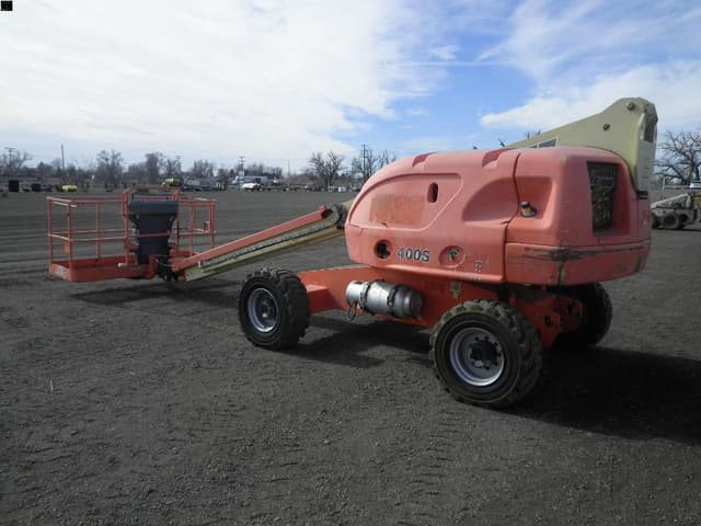 Image of JLG 400S equipment image 1