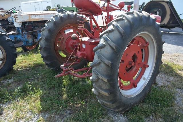 Image of Farmall H equipment image 4