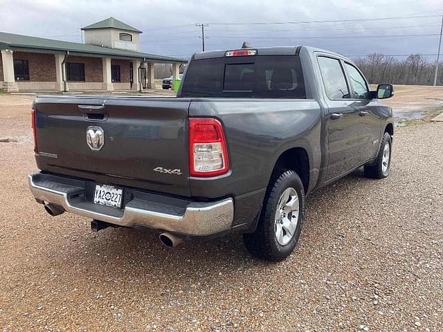 Image of Dodge Ram 1500 equipment image 4