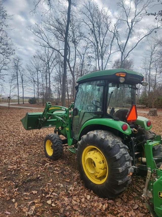 Image of John Deere 4720 equipment image 1