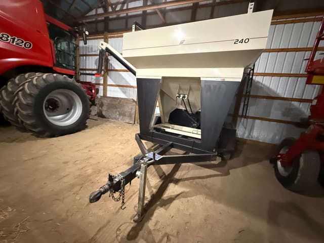 Image of Friesen 240 equipment image 2