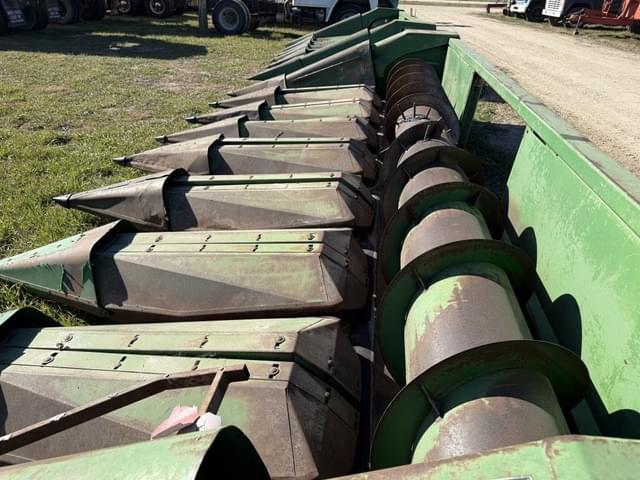 Image of John Deere 853A equipment image 2