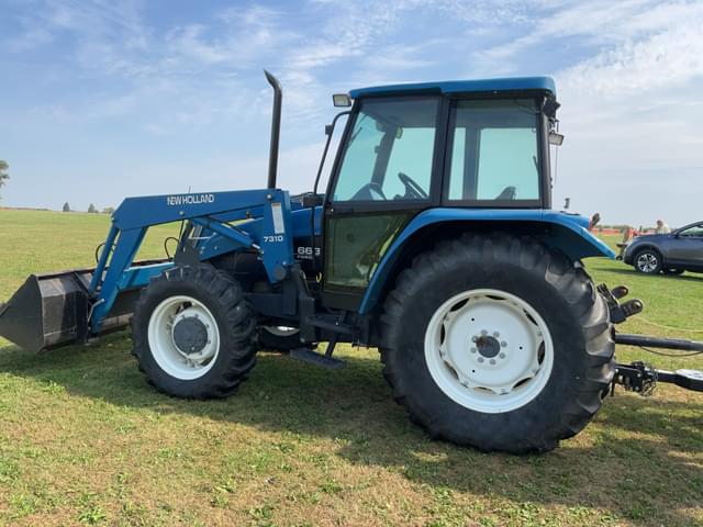 Image of Ford-New Holland 6635 equipment image 3