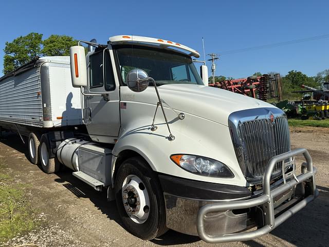 Image of International ProStar equipment image 3