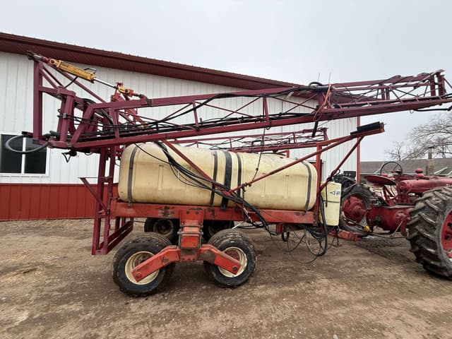 Image of Hardi TR1000 equipment image 2