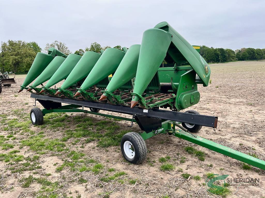 Image of John Deere 693 Primary image