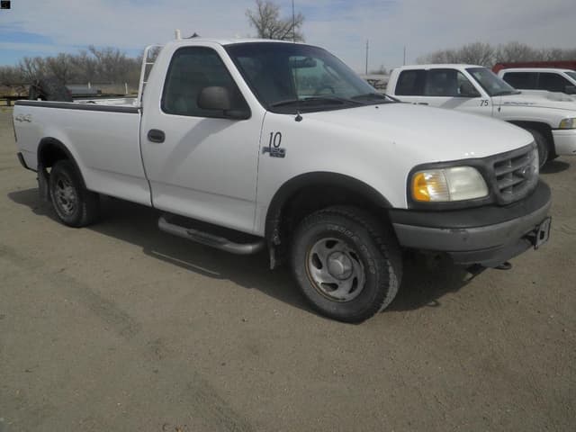 Image of Ford F-150 equipment image 2