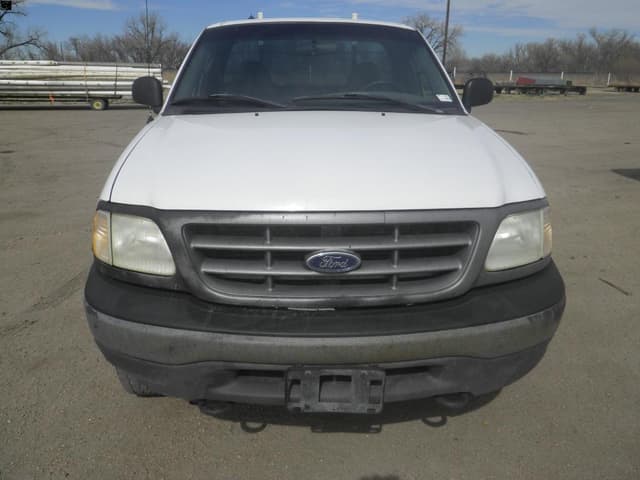 Image of Ford F-150 equipment image 1