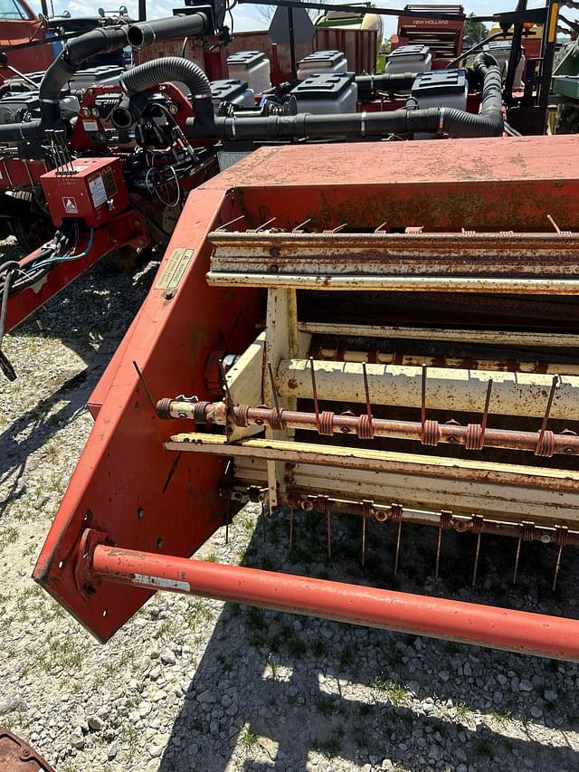 Image of Hesston 1090 equipment image 3