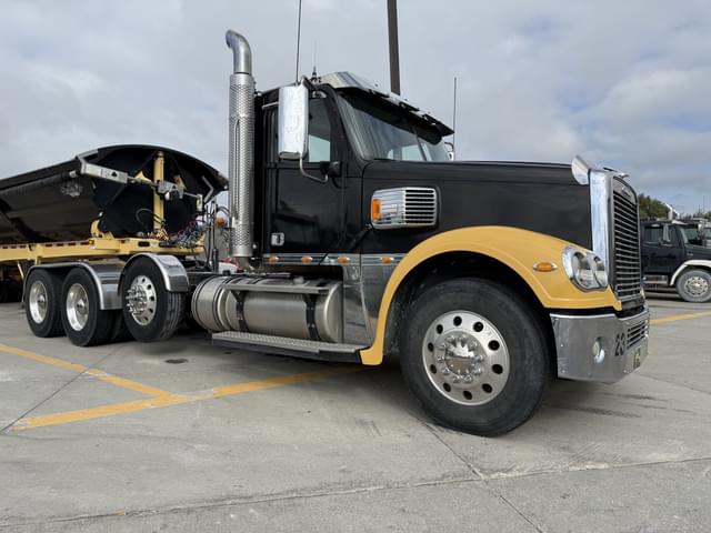 Image of Freightliner Coronado equipment image 3