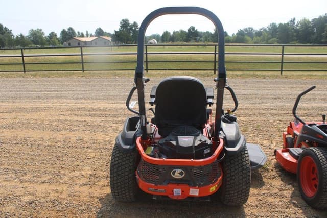 Image of Kubota Z422 equipment image 4