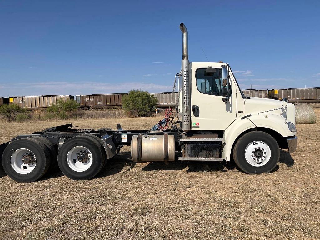 Image of Freightliner M2 112 Primary image