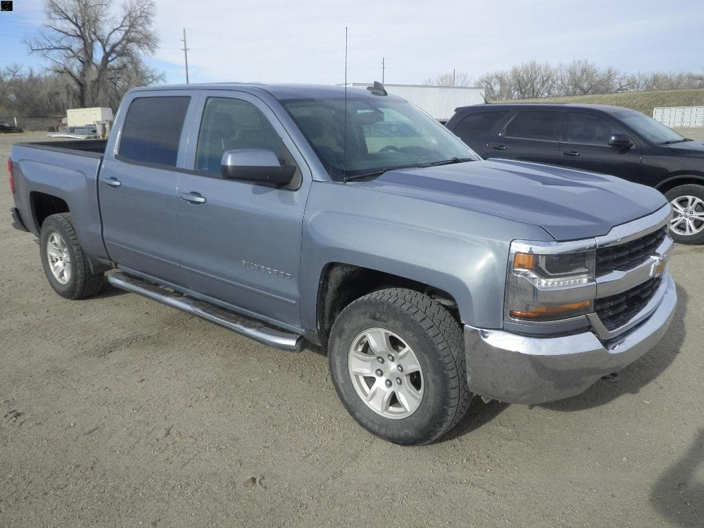 Image of Chevrolet Silverado Primary image
