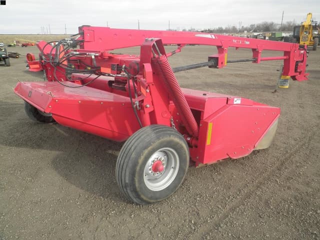 Image of Massey Ferguson 1372 equipment image 2