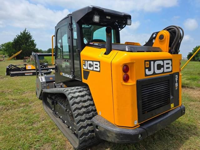 Image of JCB 3TS-8T equipment image 4