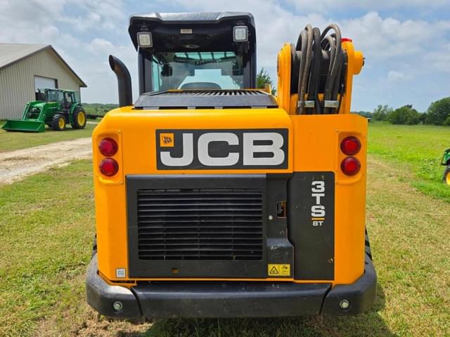 Image of JCB 3TS-8T equipment image 3