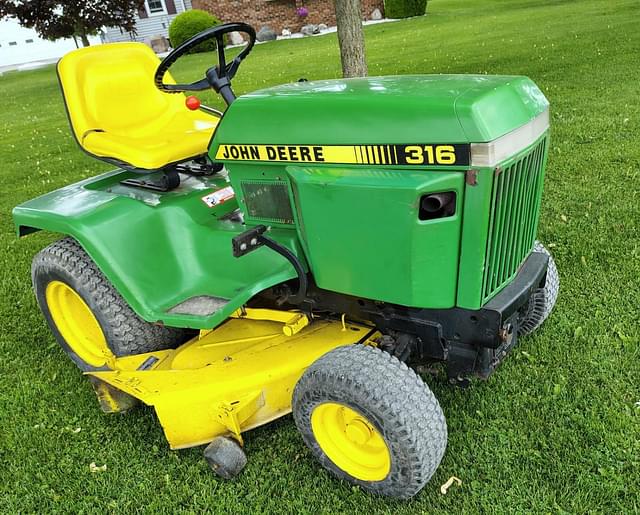 Image of John Deere 316 equipment image 2