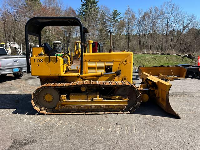 Image of International TD8 equipment image 3