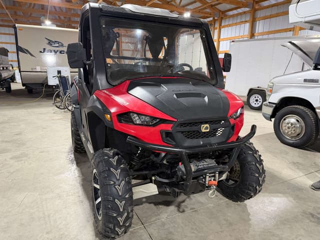 Image of Cub Cadet Challenger 550 equipment image 3