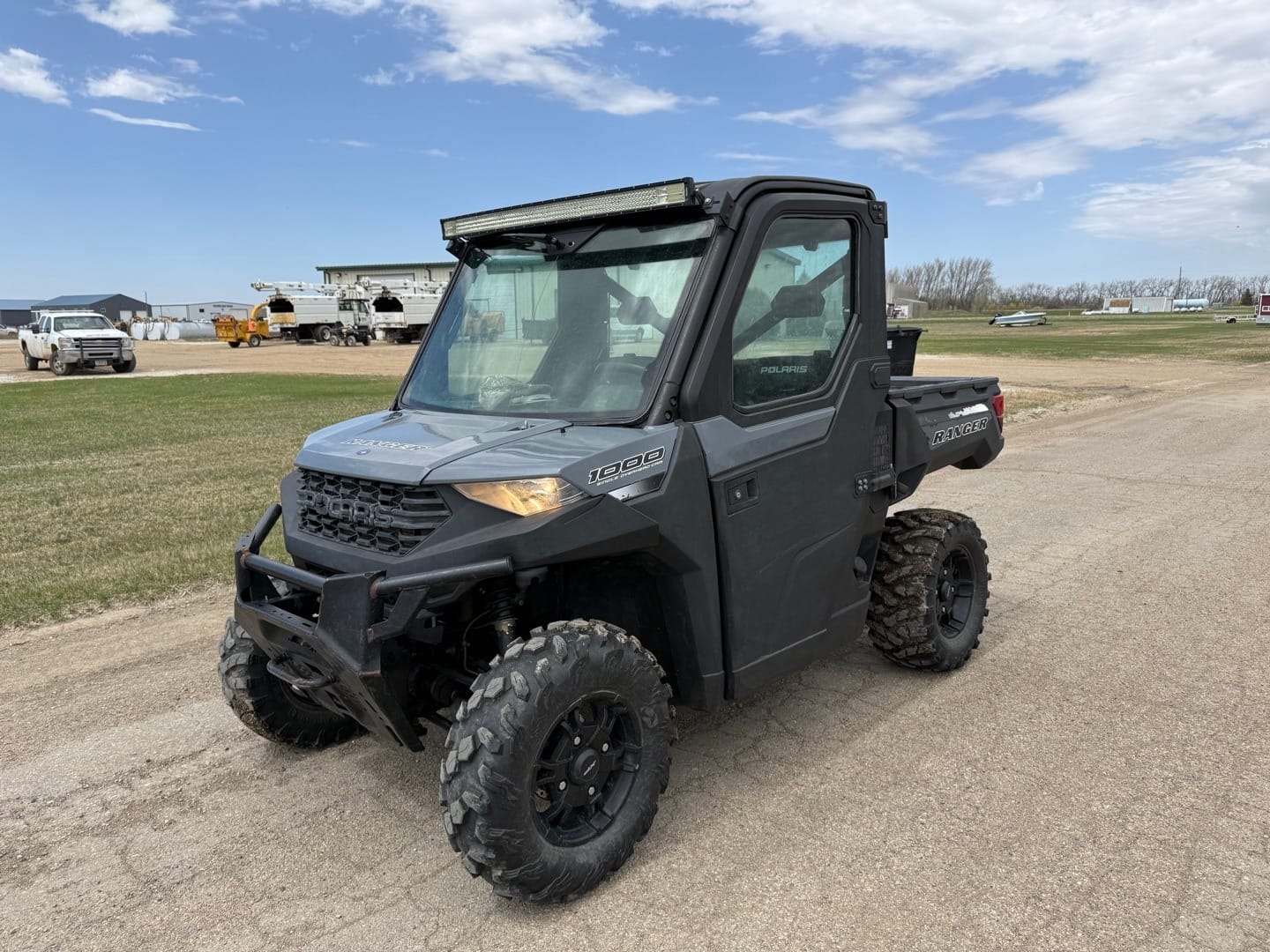2021 Polaris Ranger 1000 Equipment Image0