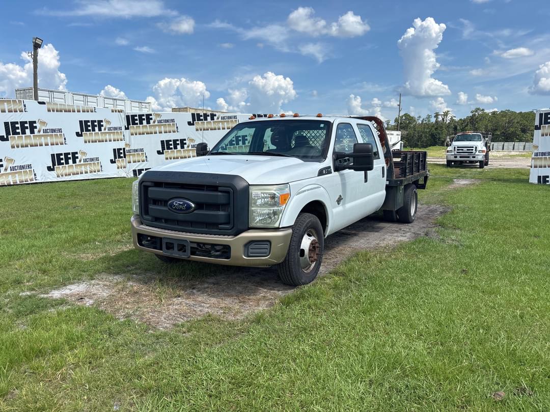 Image of Ford F-350 Primary image