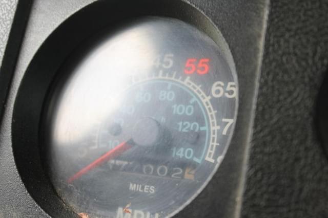 Image of International S1700 equipment image 4