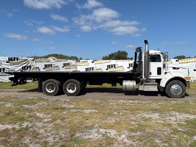 Image of Peterbilt 340 equipment image 3