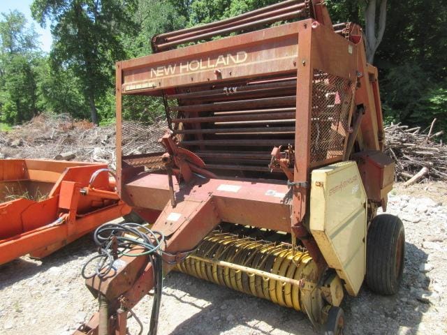 Main image New Holland 851