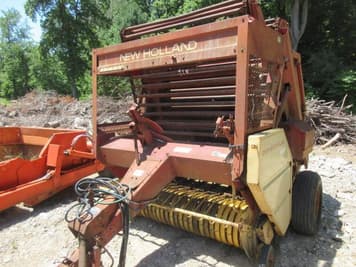 Main image New Holland 851