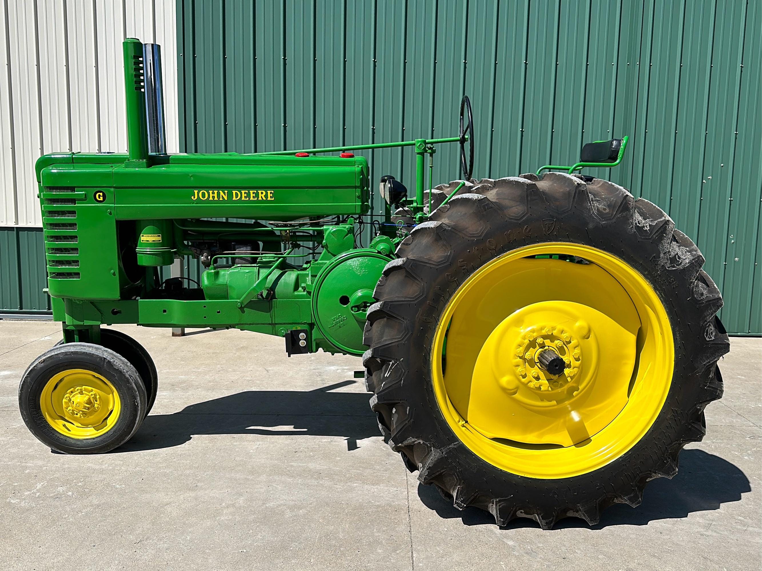 Main image John Deere G